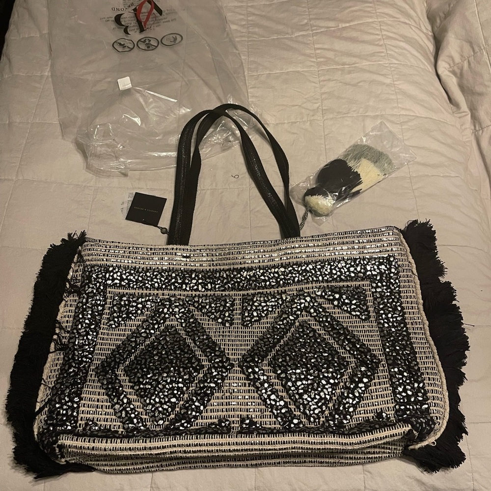 America & beyond huge foil tufted tote/purse